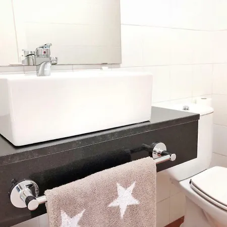 Apartamento Apartment *